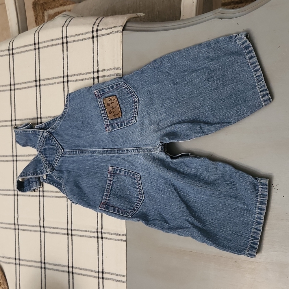 Carter's overalls - Picture 3 of 3